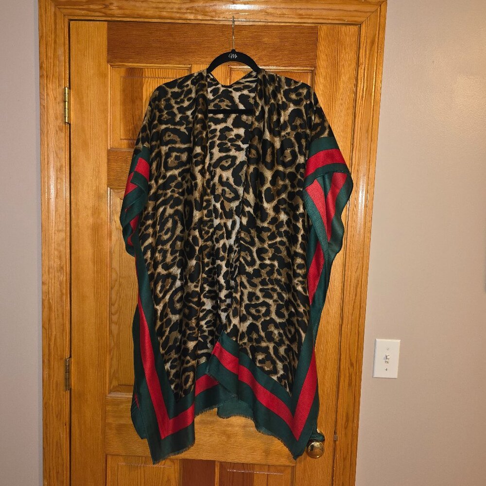 Leopard print KIMONO with Red and Green detailing.